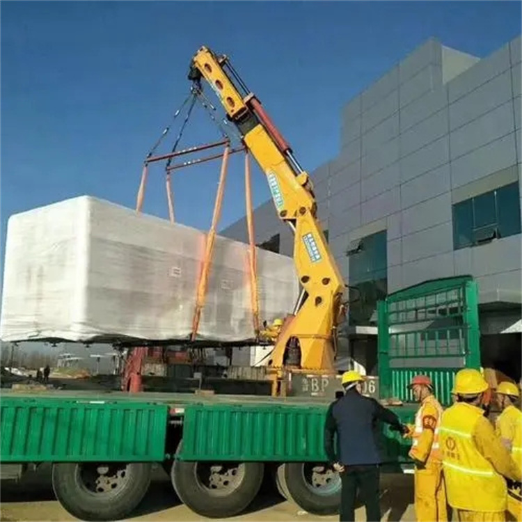 珙县附近哪里有租吊车的